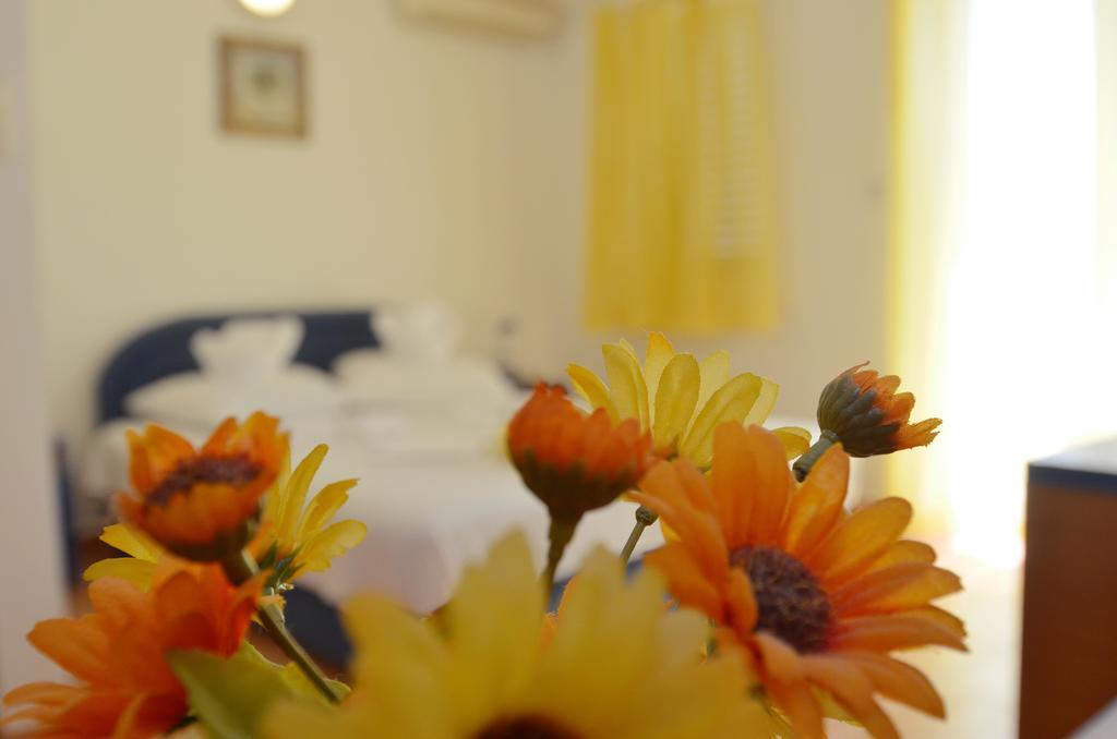 بودفا Guest House Villa Iva الغرفة الصورة